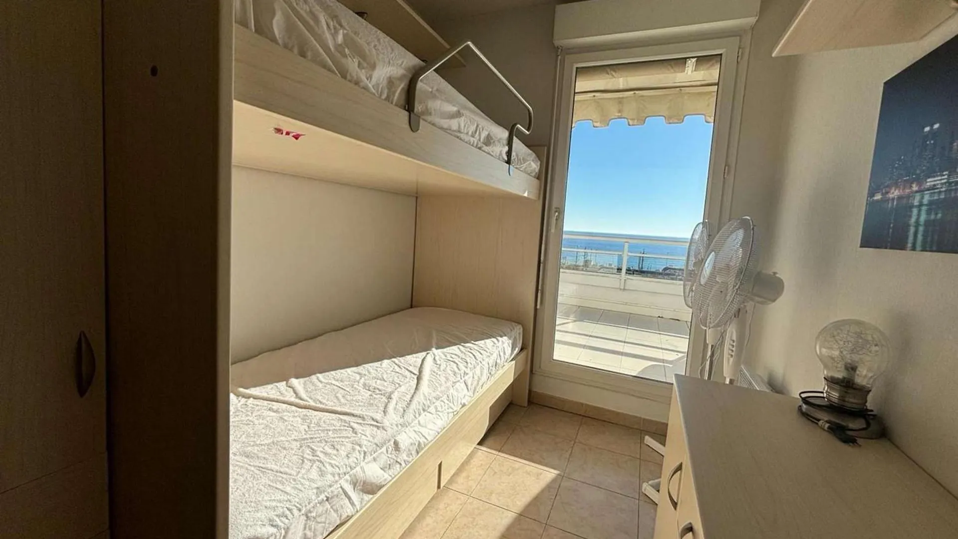 Appartement 3 Pieces Proche Plage A Cannes La Bocca - Fr-1-609-95
